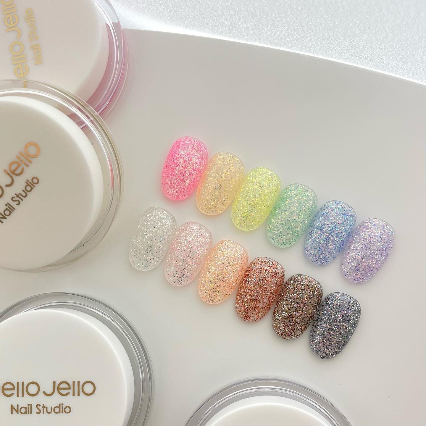 JelloJello pastel glitter usage