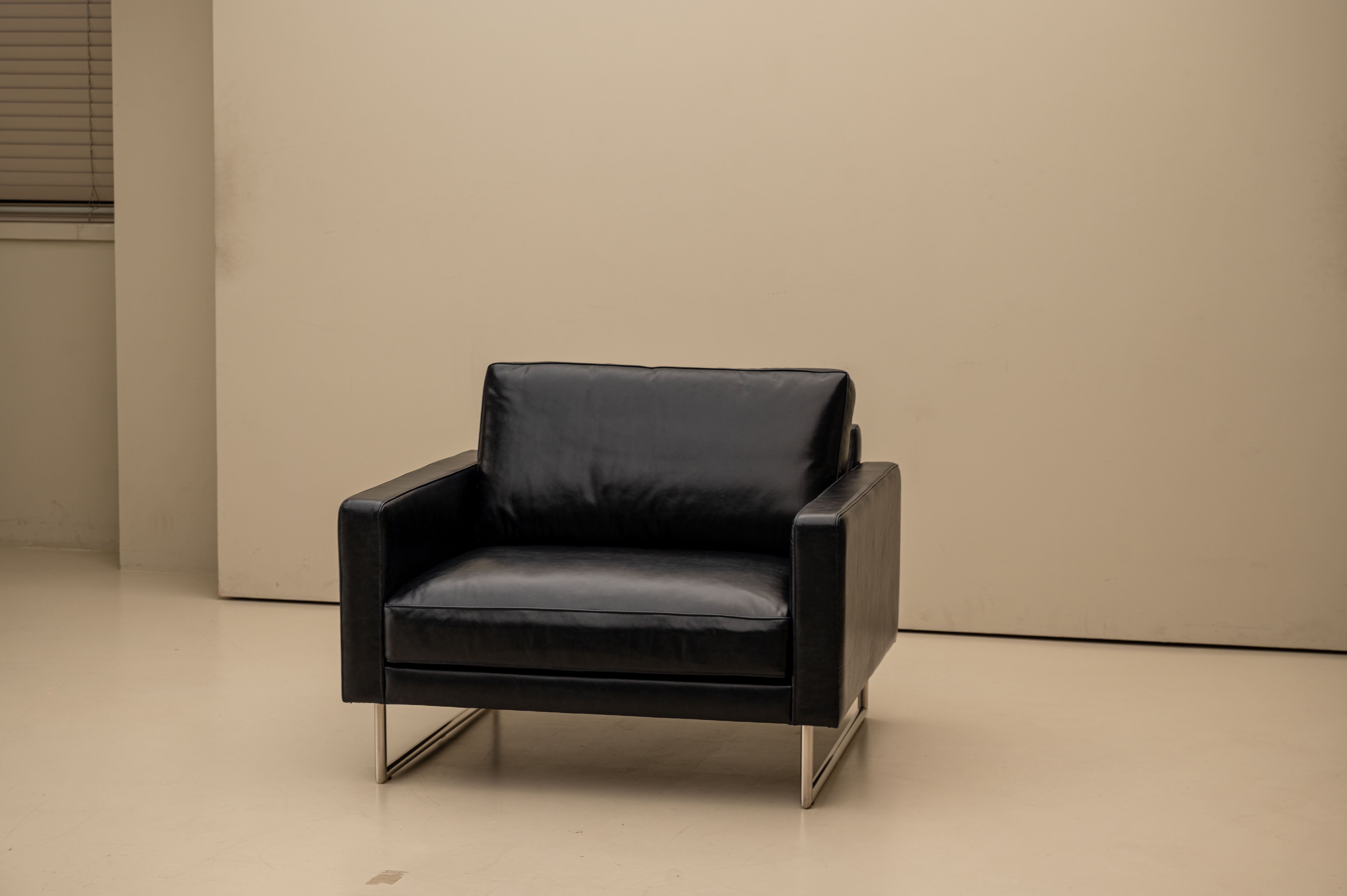 PH 5 1인용 블랙 전용 이태리 내추럴 통가죽 천연면피 소가죽소파 전체가죽