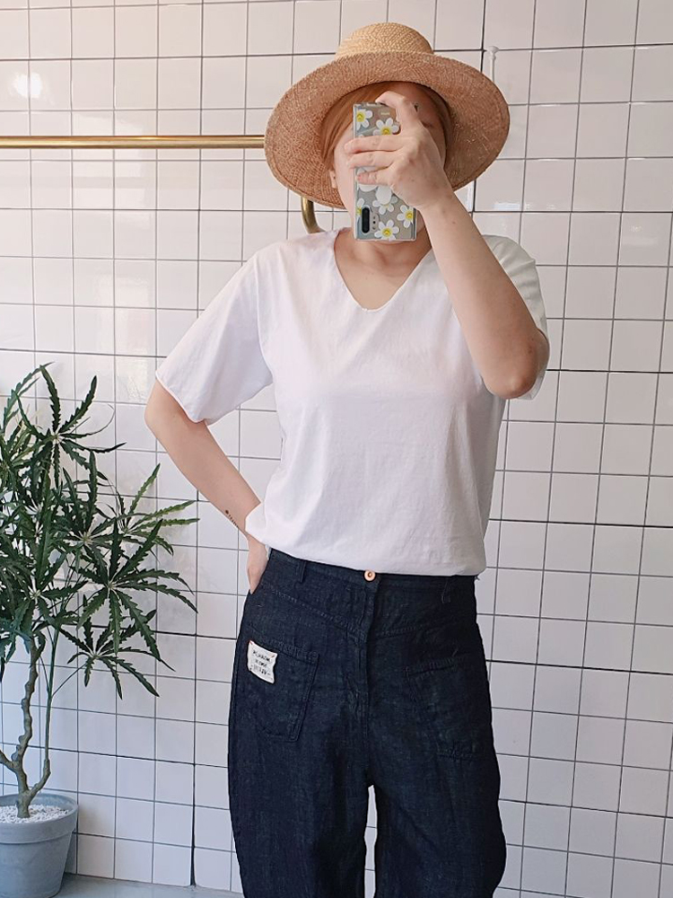 질좋은 빈티지 브이넥 기본 티셔츠 - 상품 이미지