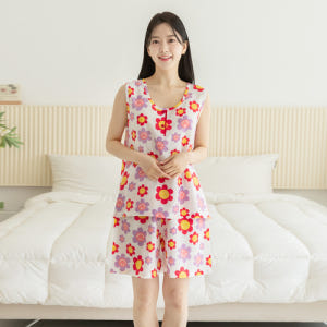 여성 잠옷 여자 파자마 투피스 민소매 이지웨어 홈웨어 꽃무늬 23S351... 착용 후기 | 사이즈/핏 총정리 - 상품 이미지 4
