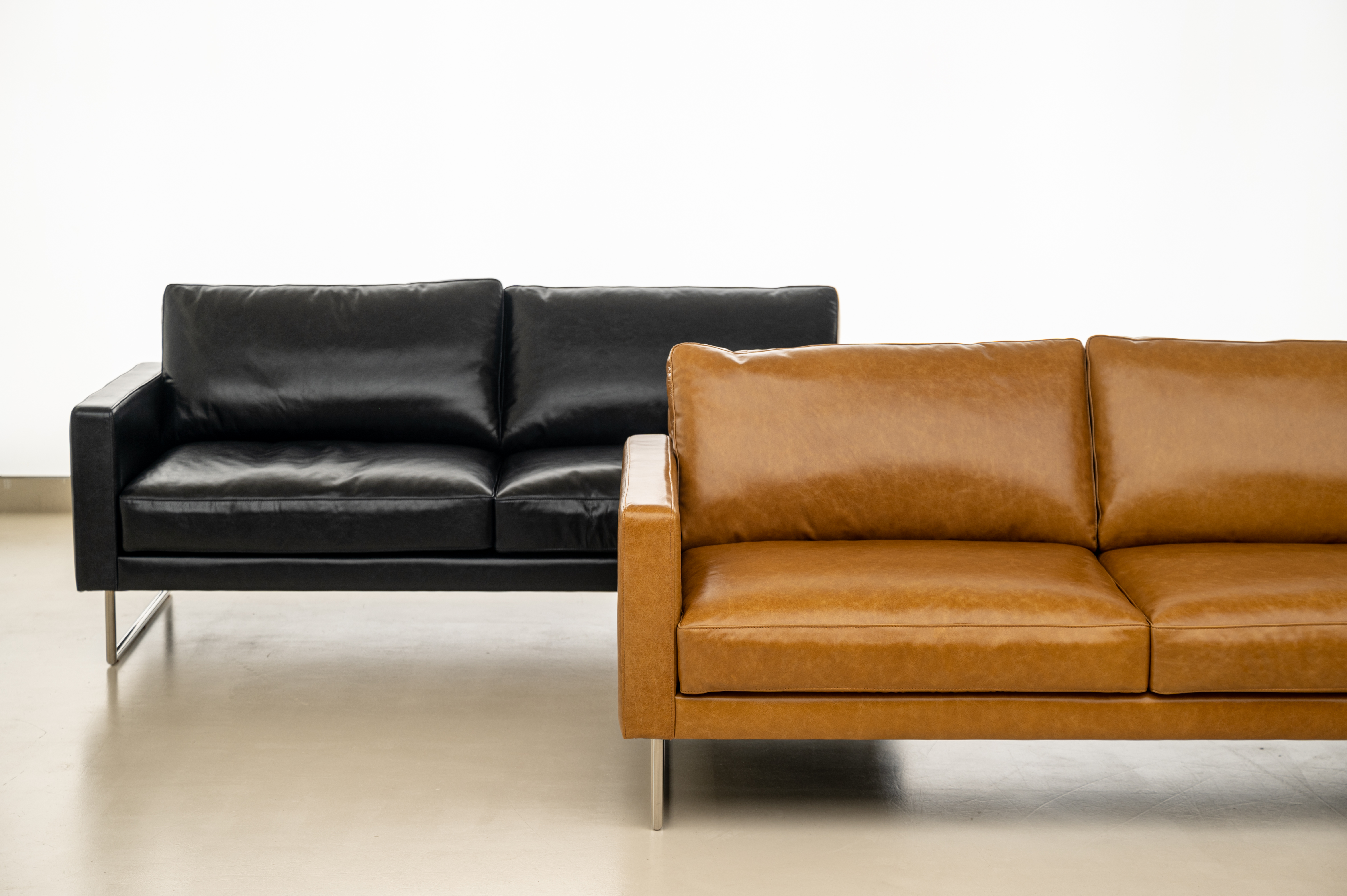 옐로우라이트 PH5 블랙가죽 2인용 빈티지쇼파 이태리 내추럴 천연면피 전체가죽 빈티지가죽