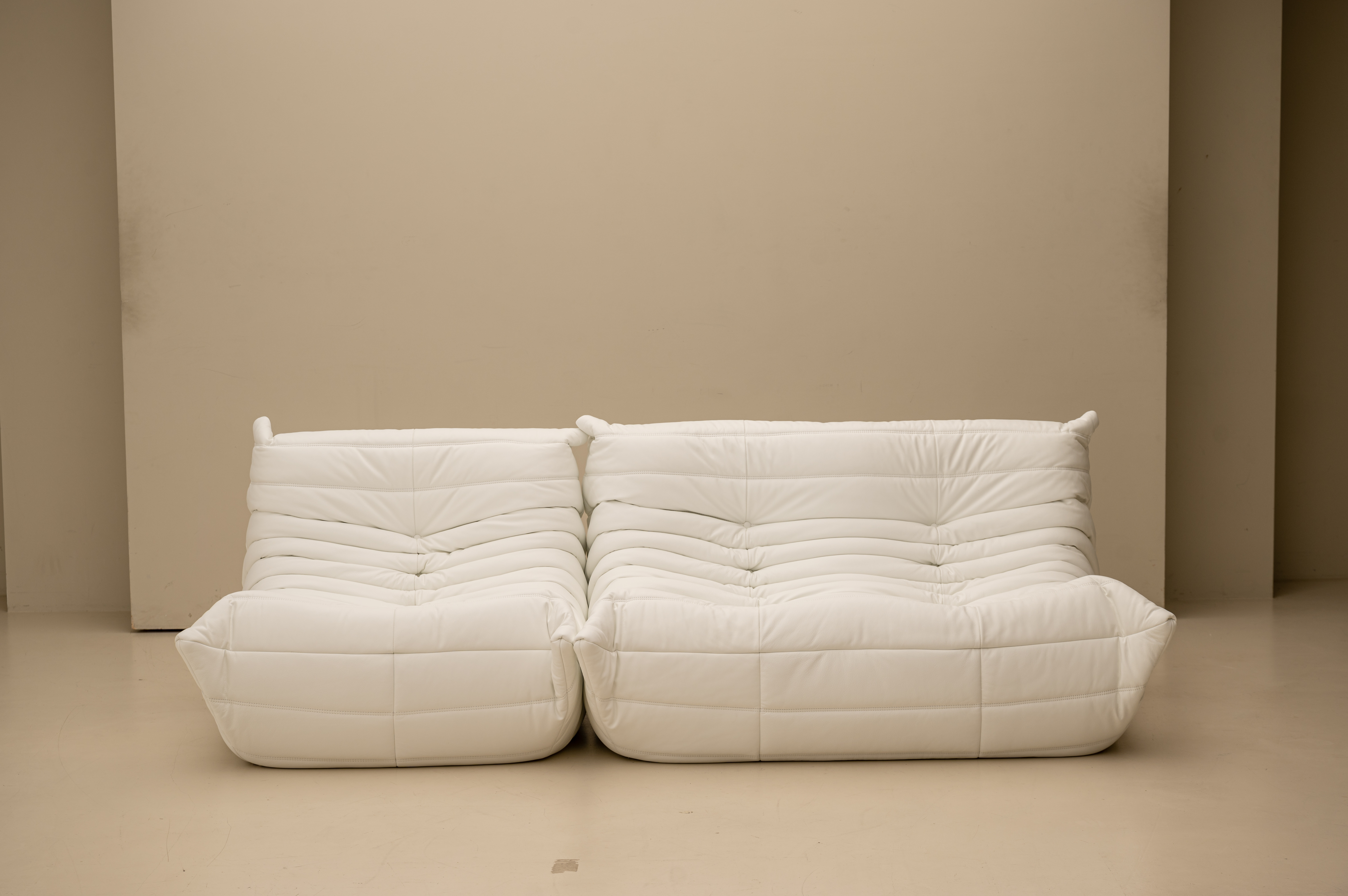 PH 17 3인용 가죽모듈쇼파 이태리 내추럴 통가죽 천연면피 소가죽 (전체가죽) 번데기소파 빈백쇼파 빈티지가죽