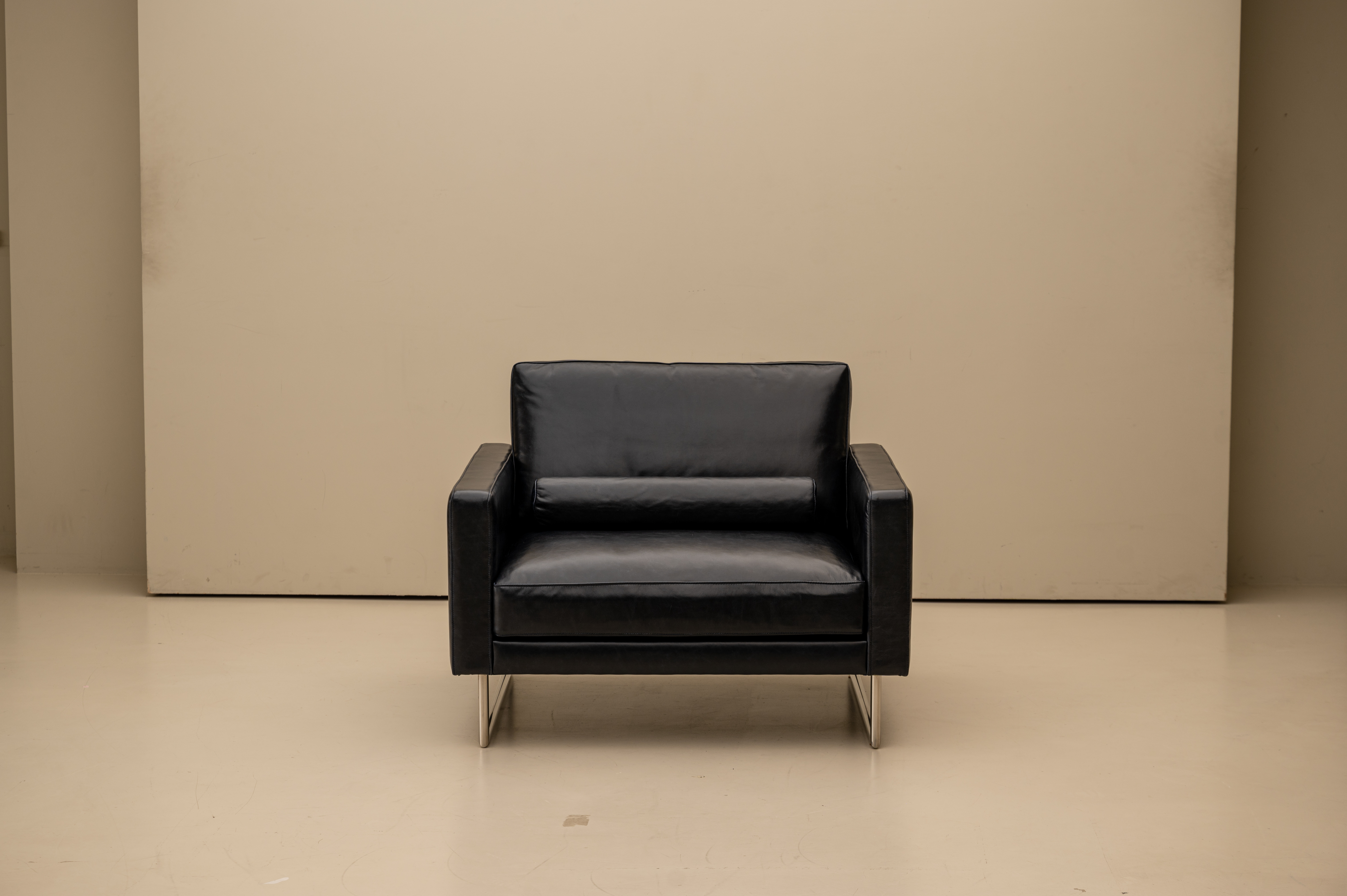 PH 5 1인용 블랙 전용 이태리 내추럴 통가죽 천연면피 소가죽소파 전체가죽