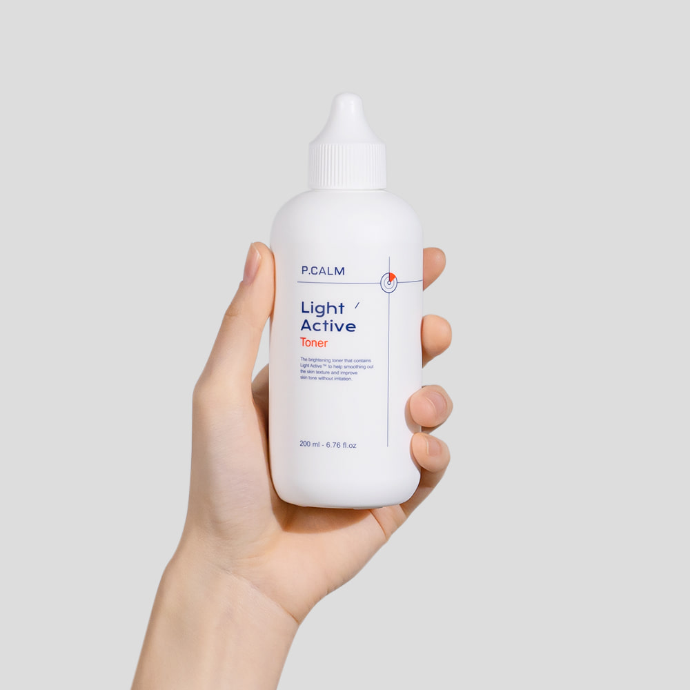 [필링토너] 피캄 라이트액티브 토너 200ml / 흔적개선 수분 촉촉토너 48시간지속 각질케어 저자극 보습 미백 브라이트닝 잡티 순한토너 민감성 건성 지성 복합성 이미지 3