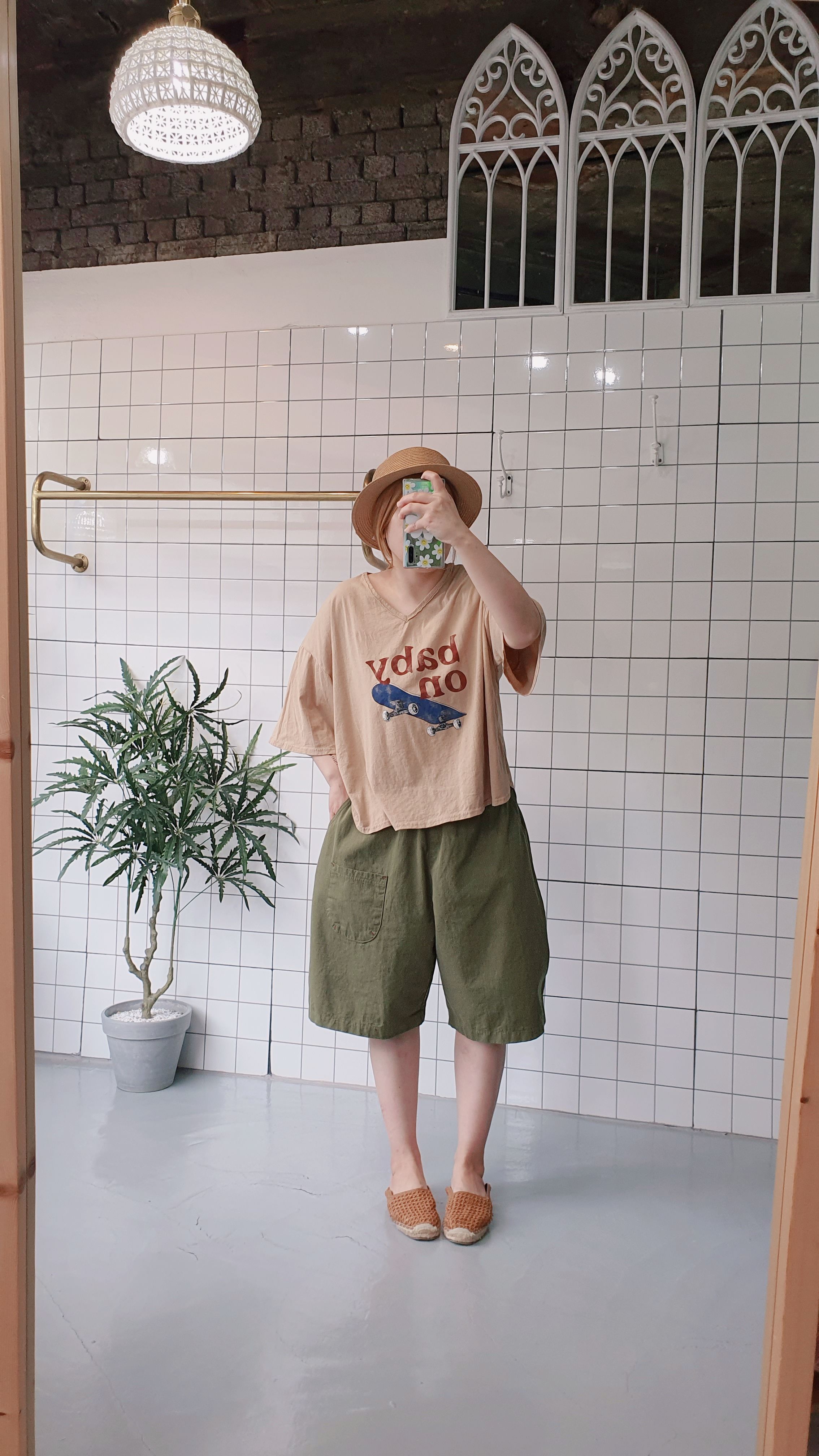 치마바지핏 레드스티치 면 반바지 - 상세 이미지 5