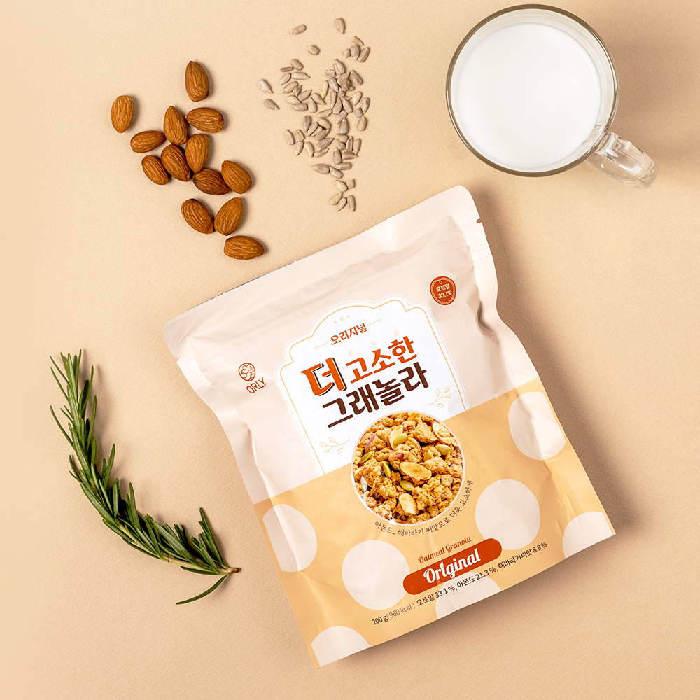 올리 더 고소한 그래놀라 200g 통곡물 시리얼 아침대용