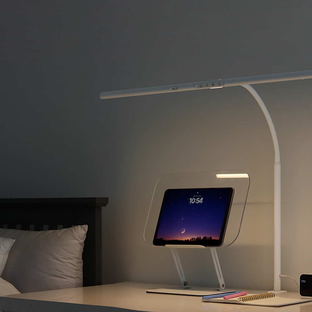 플랜룩스 책상 스탠드 LED 와이드 모티프로 클램프 모니터 공부 조명 독서등