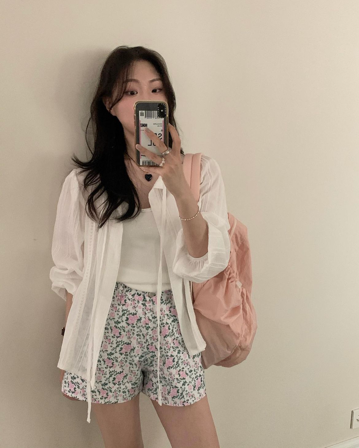 유이르무이 pyt 프리티영띵 바비 꽃 플라워 3부 숏 팬츠 2color