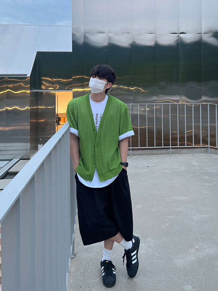 F42305BC-A037-43CF-A88E-729F7B22D957