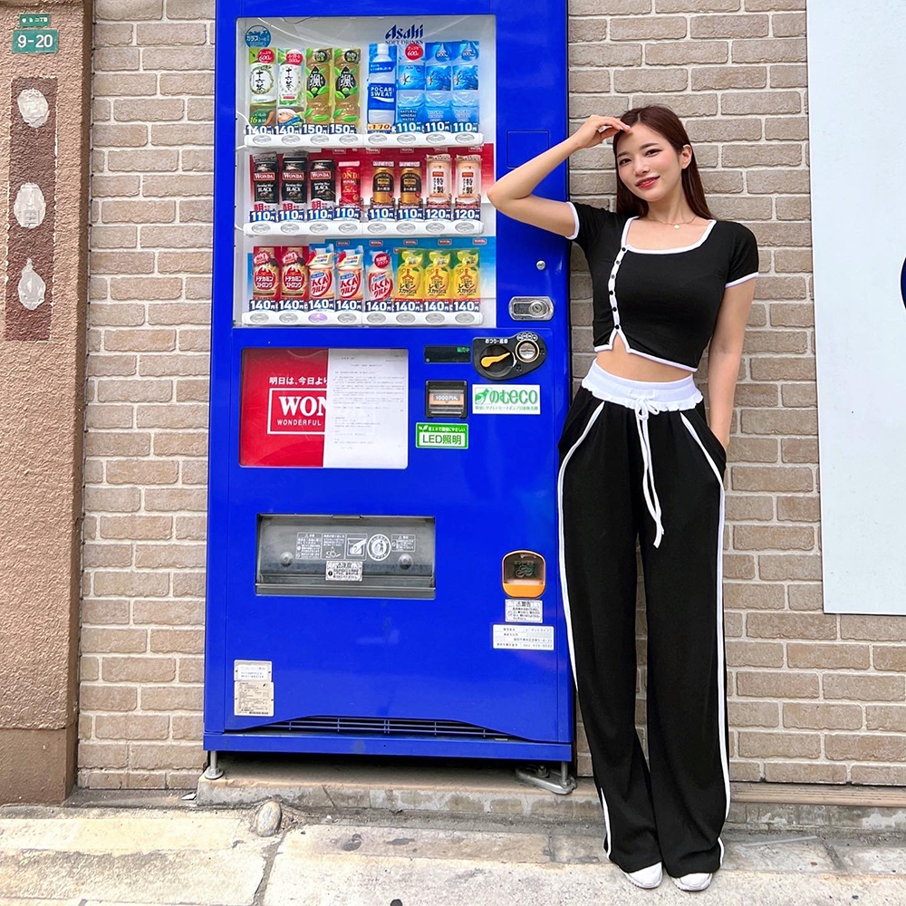 이나 찰랑 여름 배색 크롭티셔츠 밴딩 와이드팬츠 트레이닝 투피스 세트 4color 이미지 2