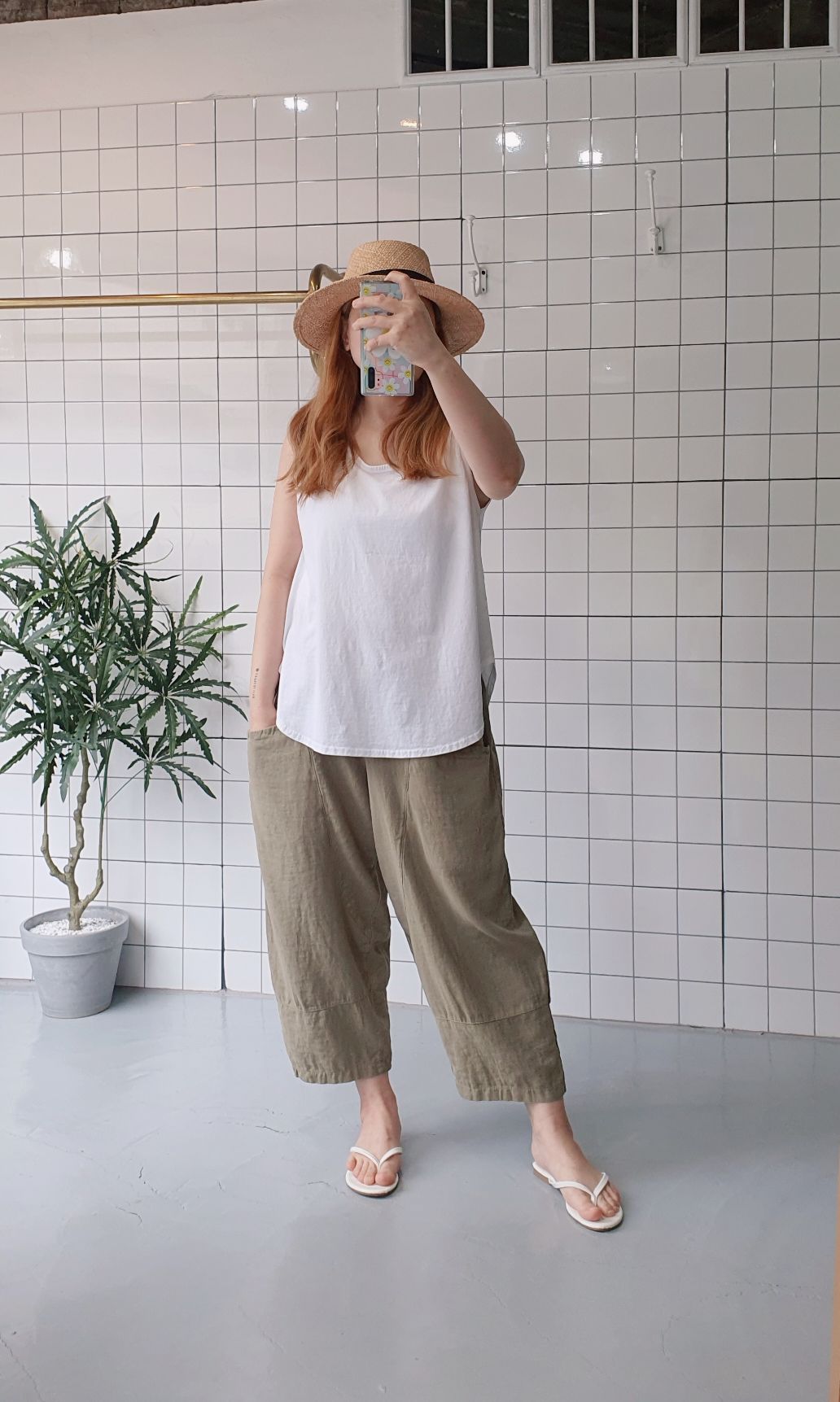 데일리 디오 민소매 티셔츠 이미지 2