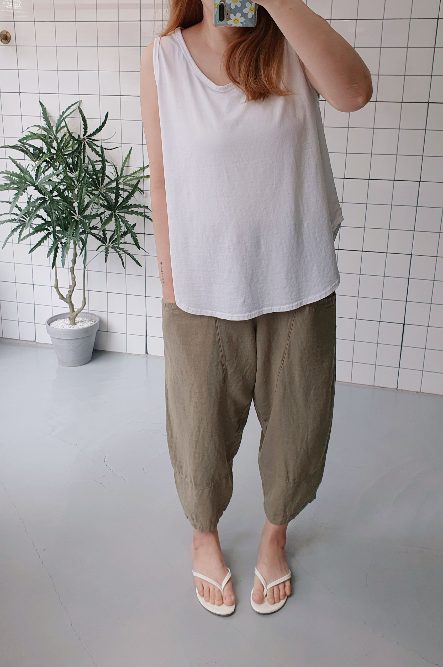 데일리 디오 민소매 티셔츠 이미지 3