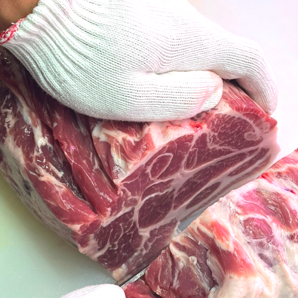 풍진축산 한돈 냉장 목살 구이 캠핑 수육용 500g+500g