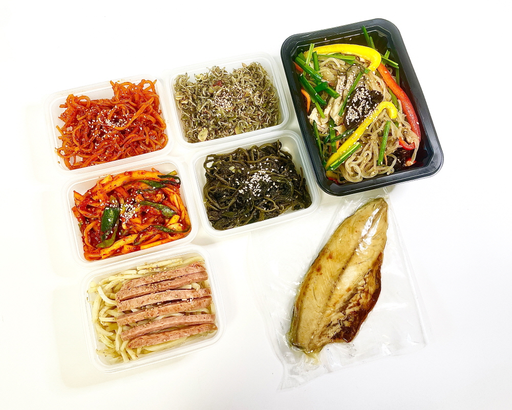 정기배달 정기배송 일주일세트 알뜰세트 8가지 가정식 집반찬 밑반찬 국반찬 한끼 집들이 - 상품 이미지