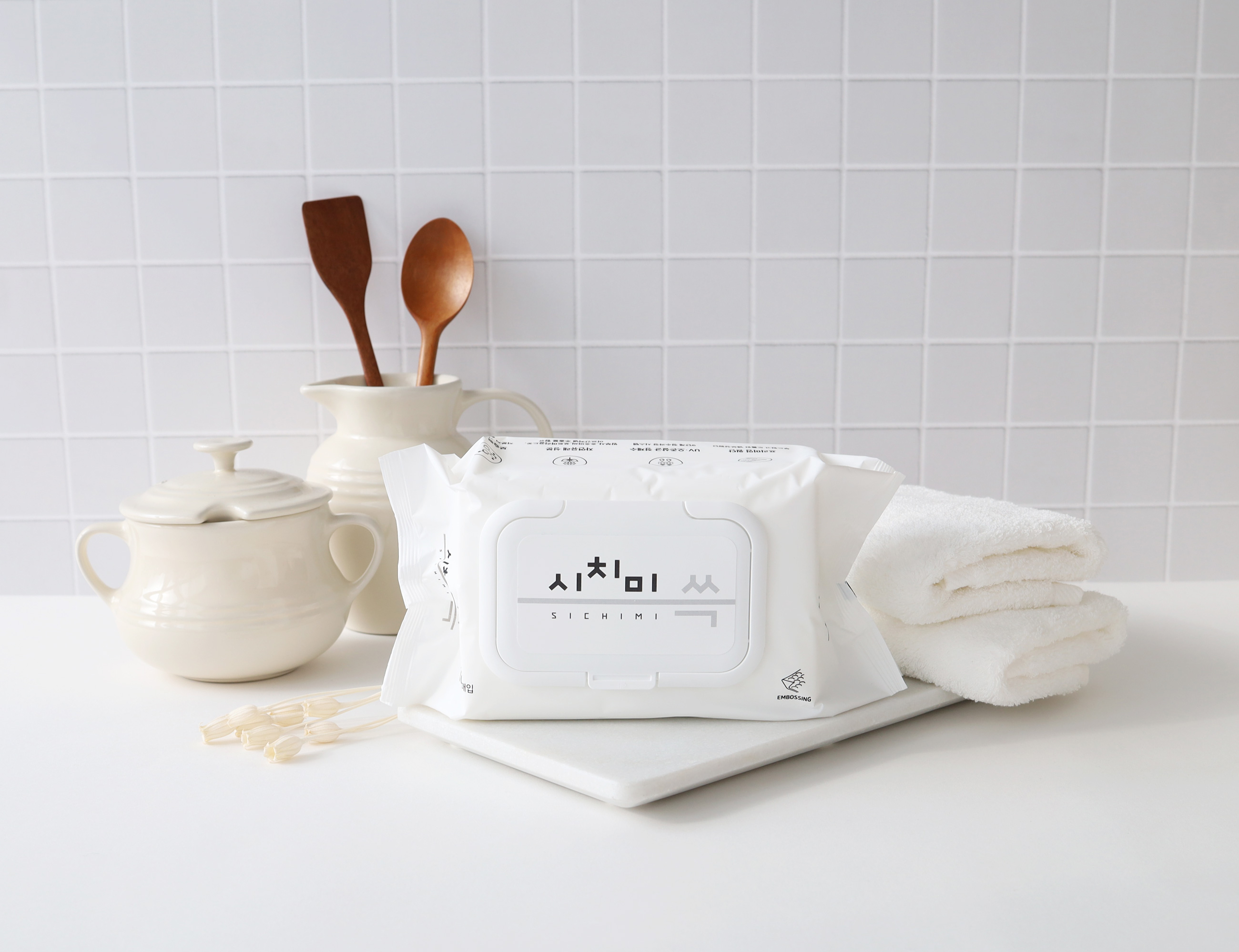 한스웰 물티슈 시치미 대용량 캡형 두꺼운 엠보싱 100매 10팩