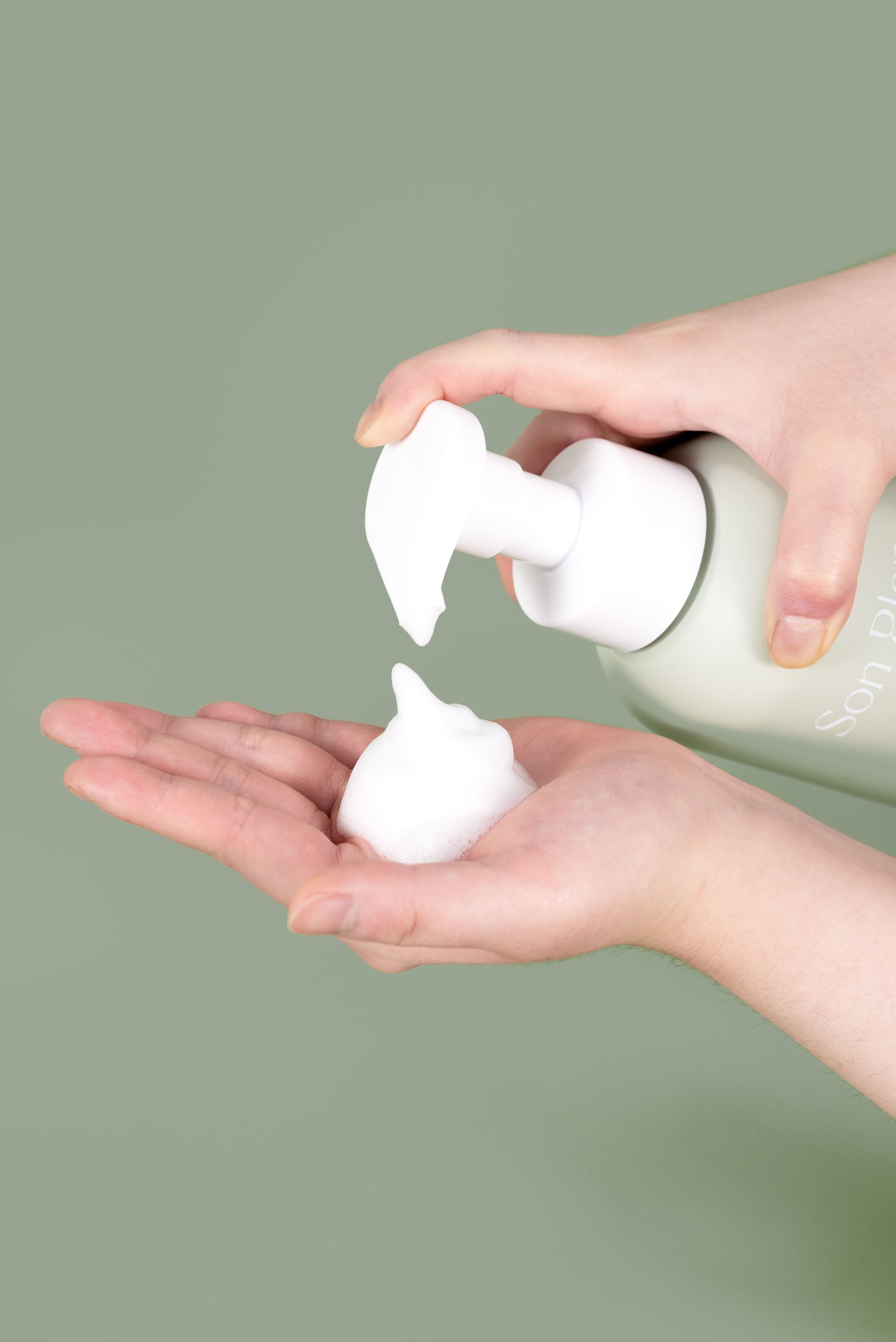 썬플랜 미니멀 거품 약산성 저자극 대용량 클렌저 클렌징 폼 500ml, 1개 이미지 2