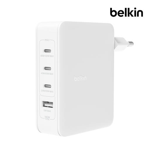 벨킨 140W 충전기의 다양한 플러그