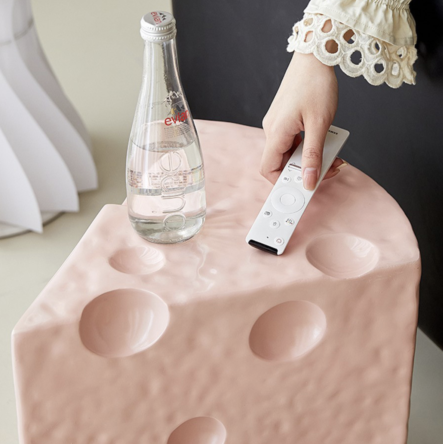 치즈 사이드 테이블 스툴 침대 협탁 디자인 인테리어 cheese side table