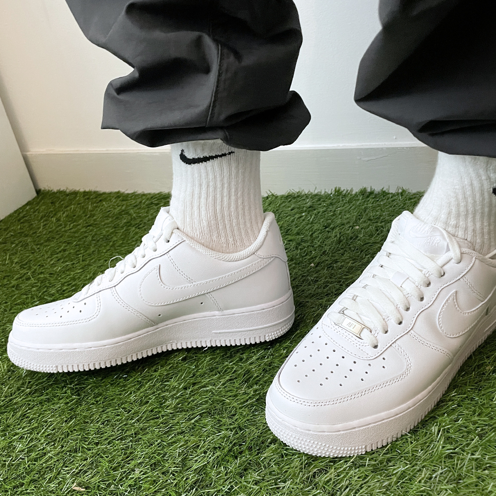 나이키 에어 포스 1 07 로우 올백 블랙 흰검 화이트 검흰 올검