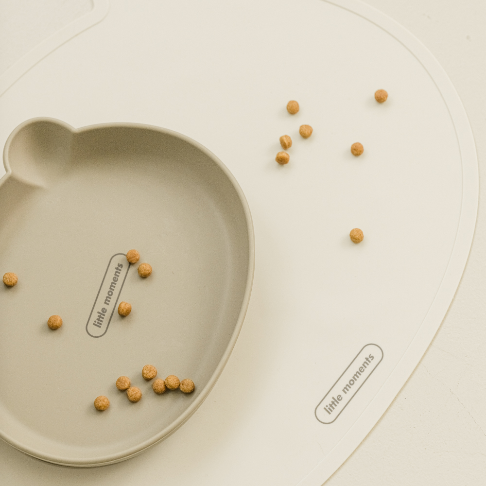리틀모먼트 반려동물 흘림방지 실리콘 매트 강아지 고양이 애견 식기 논슬립 밥그릇 물그릇