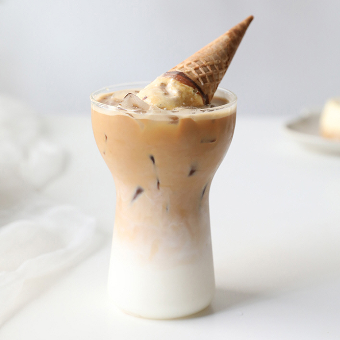 볼륨 플랫화이트잔 아인슈페너 아이스 아메리카노 잔 냉커피 라떼 컵 400ml