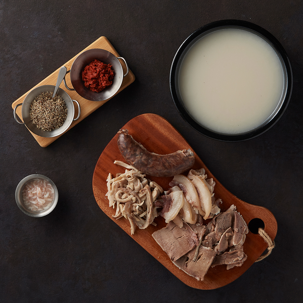 신포시장 가마솥 순대국밥 사골 국밥 600g X 2팩 - 상세 이미지 2