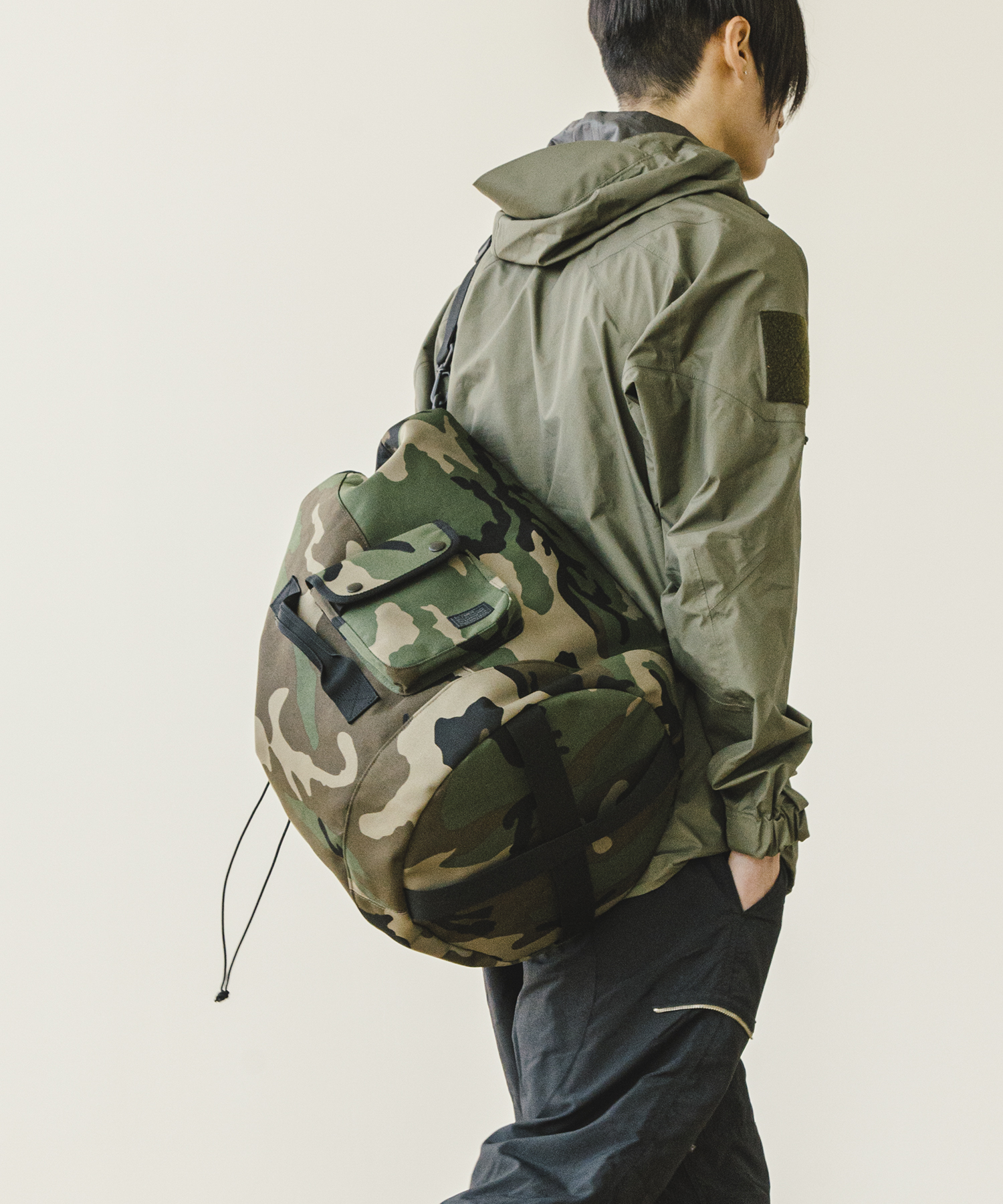 디얼스 발리스틱 코듀라 슬링백 CORDURA String Sling Bag - OLIVE 이미지 8