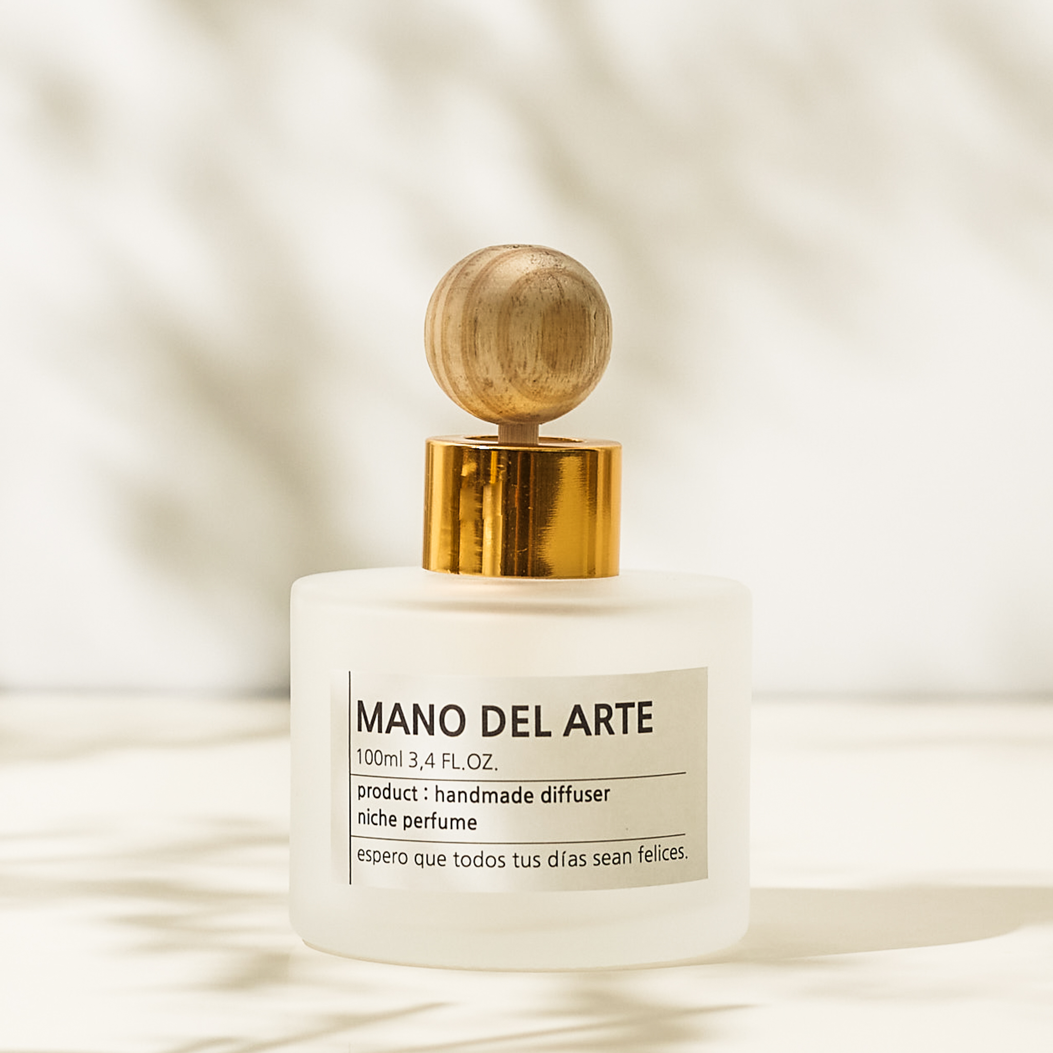 마노델아르떼 차량용 방향제 시트러스 라임바질앤만다린 우드볼