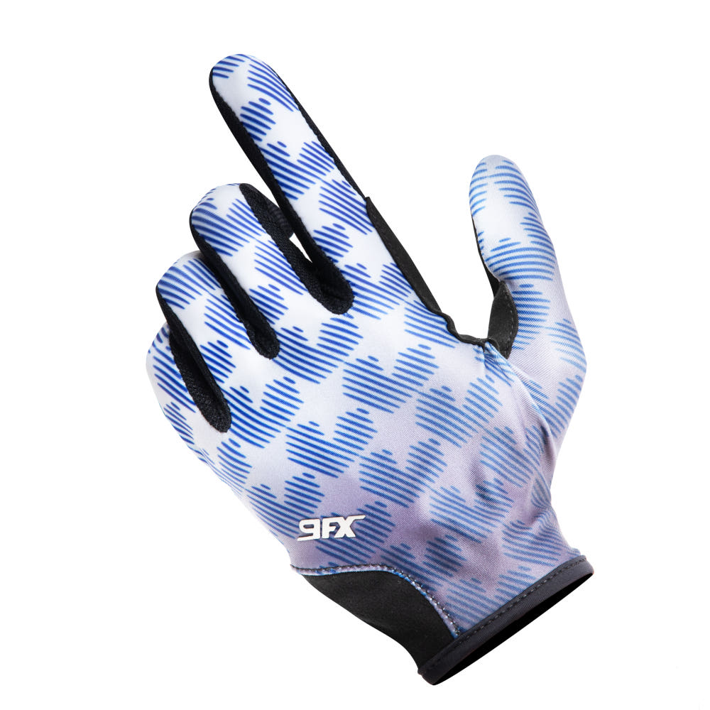 여름용 반장갑 착용샷 2