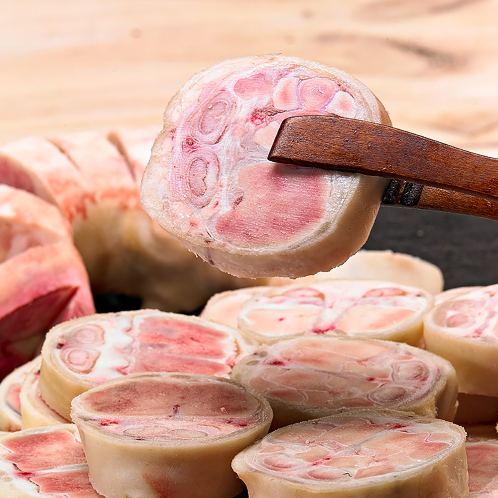 [제천시 배달] 쫄깃하고 맛있는 우족 1개 [제천내토 흥부정육점] : 동네시장 장보기