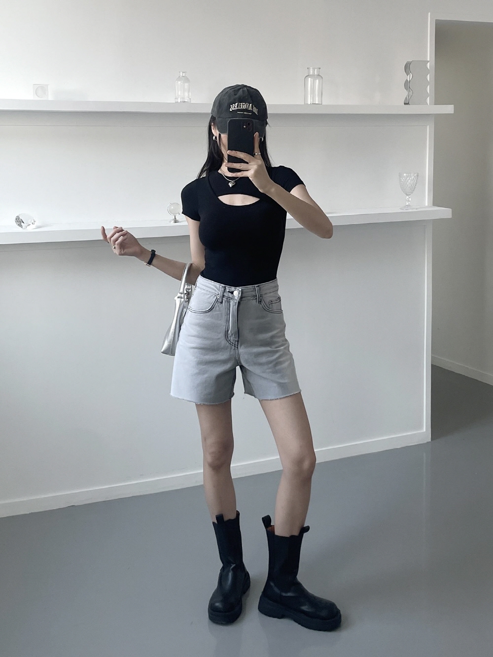 여성 청반바지 그레이청반바지 여름 투톤 4부 밑단컷팅 데님 숏팬츠 이미지 2