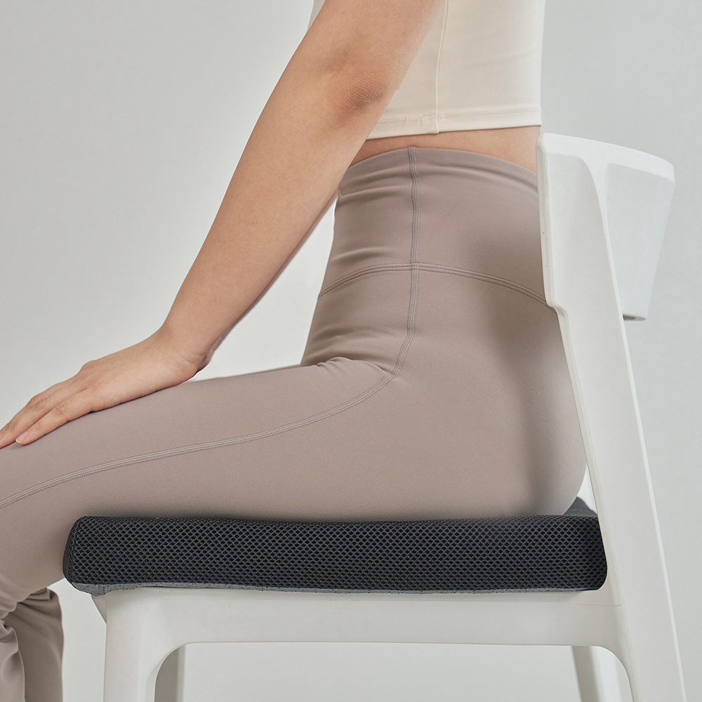 에어위브 쿨방석 여름 통풍 벌집 실리콘 쿨링 아이스 시원한 사무실 매쉬방석