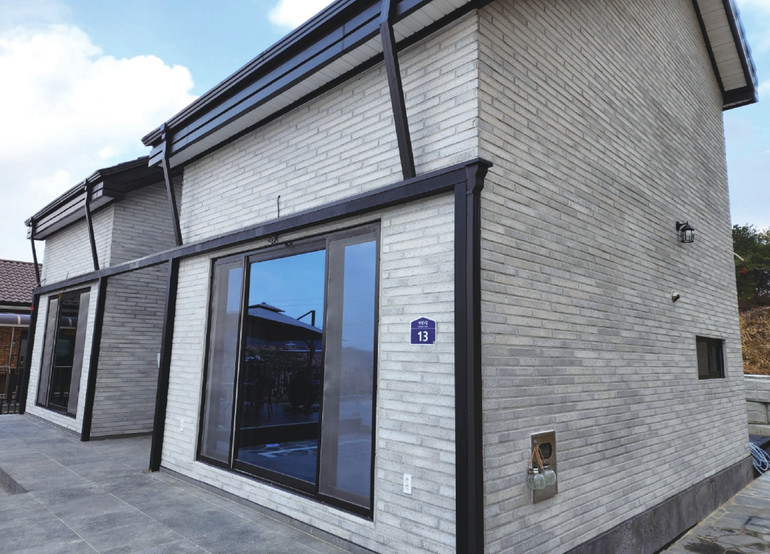 모노타일 롱브릭 490x53x17T 그레이 화이트 블랙 / 하다건재 와이드벽돌타일