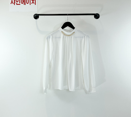 격식룩 목걸이블라우스 출근룩 여자여자몰 스타일 추천