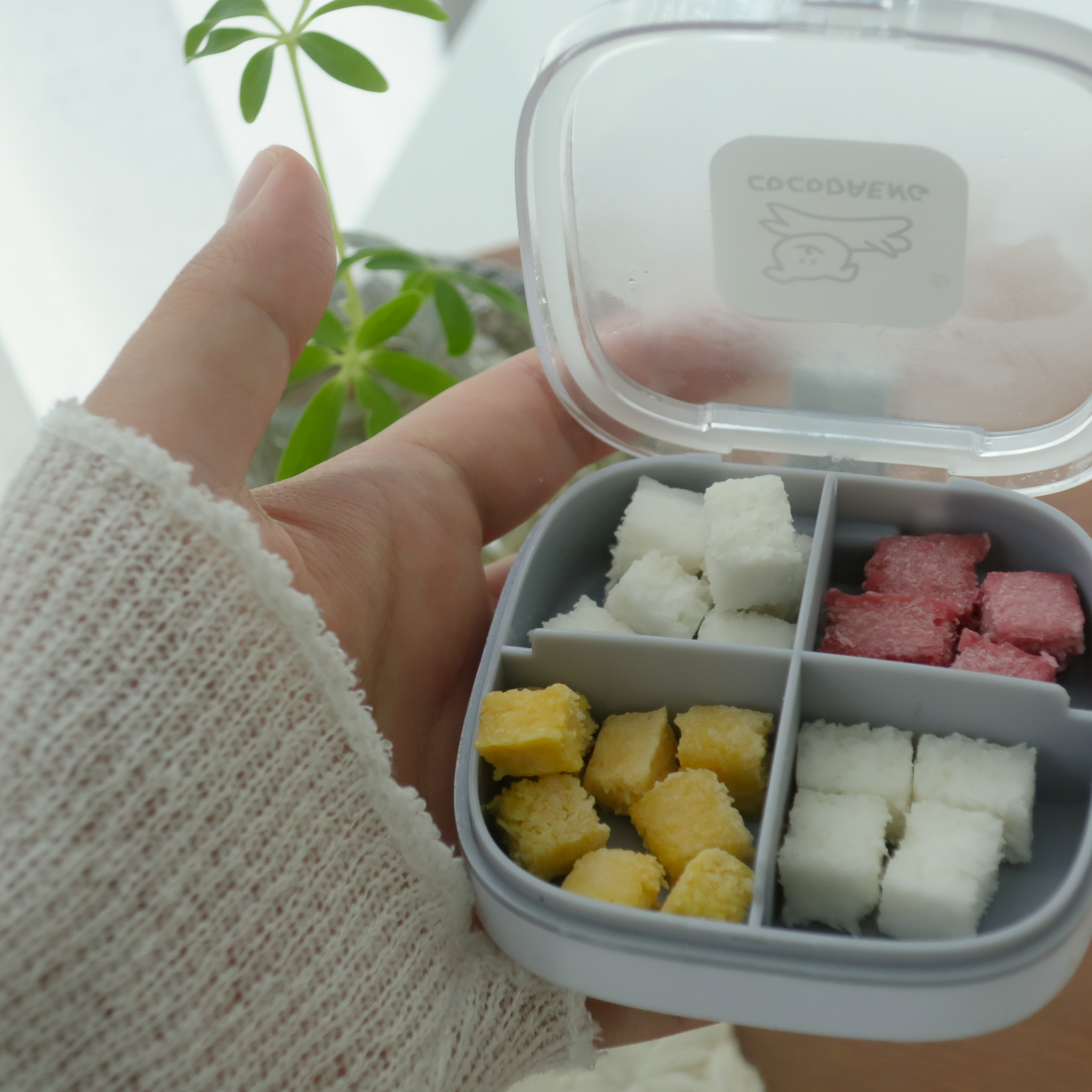 강아지사료통 간식통 반려견 애견 간식 사료보관 밀폐 간식 휴대용 보관통 - 상세 이미지 3