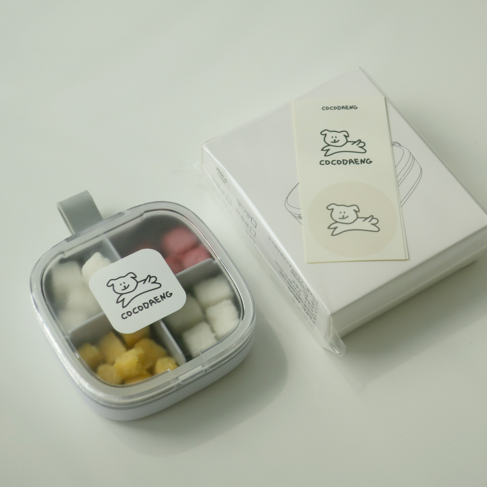 강아지사료통 간식통 반려견 애견 간식 사료보관 밀폐 간식 휴대용 보관통 - 상세 이미지 5