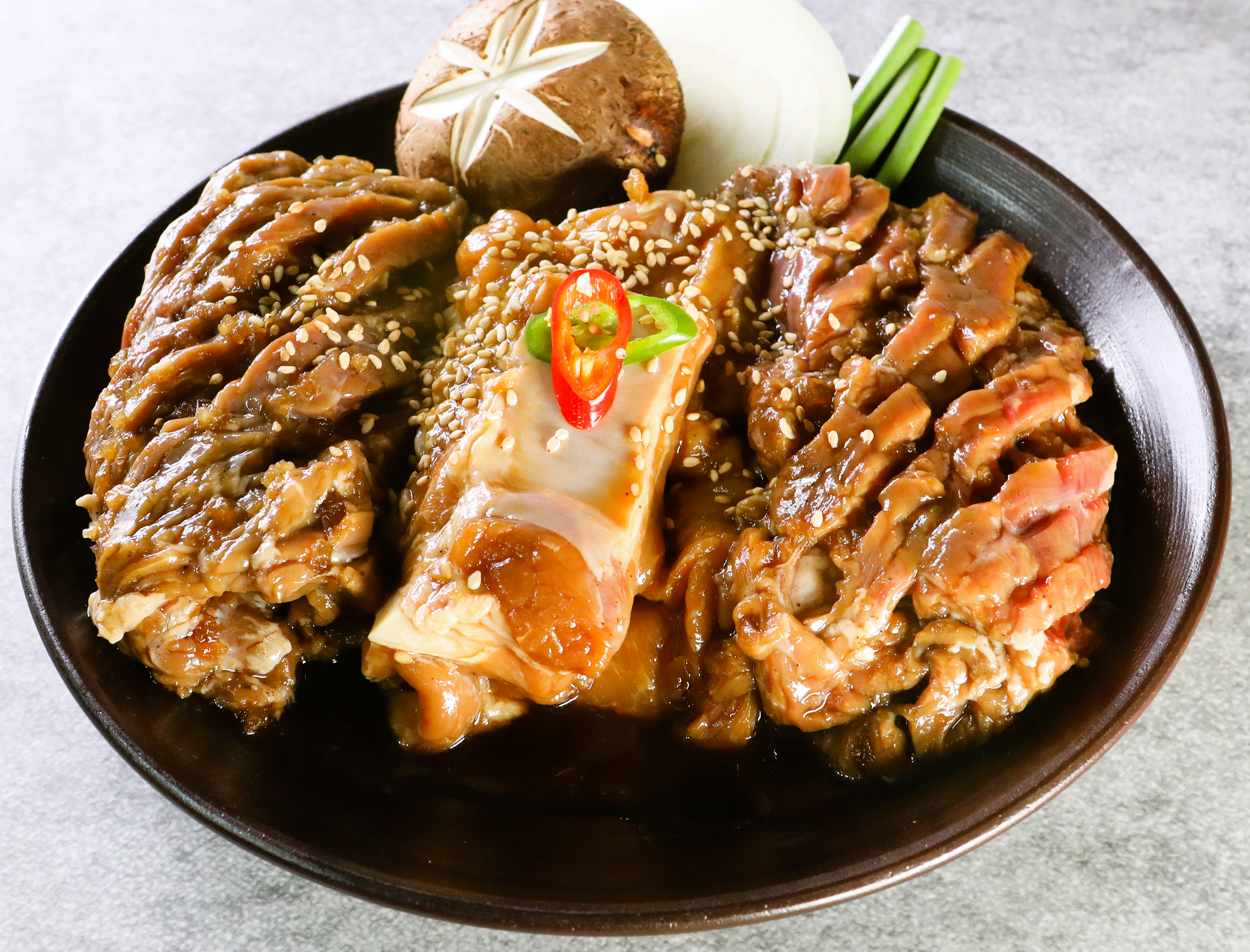 국내산 한돈 생갈비로 만든 수제 인삼 양념 돼지갈비 1kg