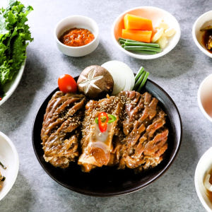 복순네고깃간 국내산 한돈 특제 인삼 양념 돼지갈비 1kg 맛있게 먹은 솔직 후기 - 상품 이미지 3