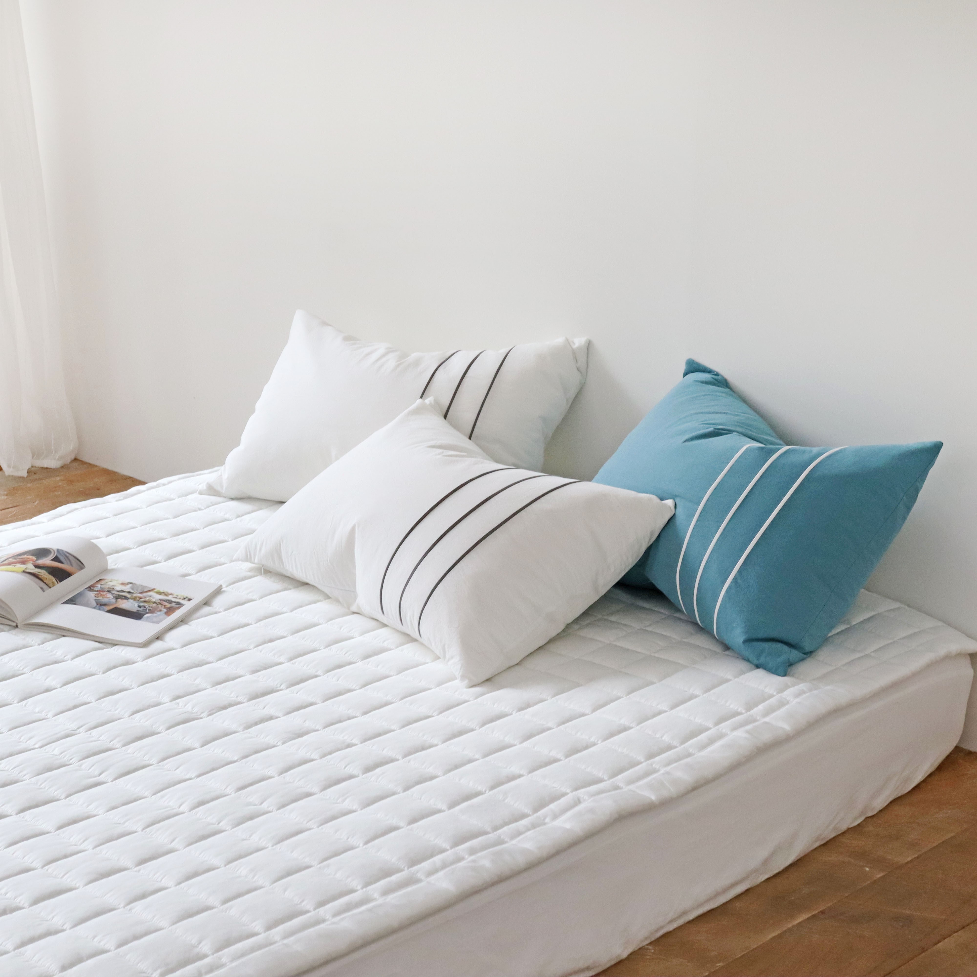 미드나잇 여름 냉감 미끄럼방지 쿨매트 듀라론 항균 침대패드 Q/K