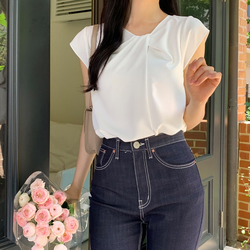 (부유방커버하객룩) 블론드 꼬임 캡소매 블라우스 bs7685 - 상세 이미지 2