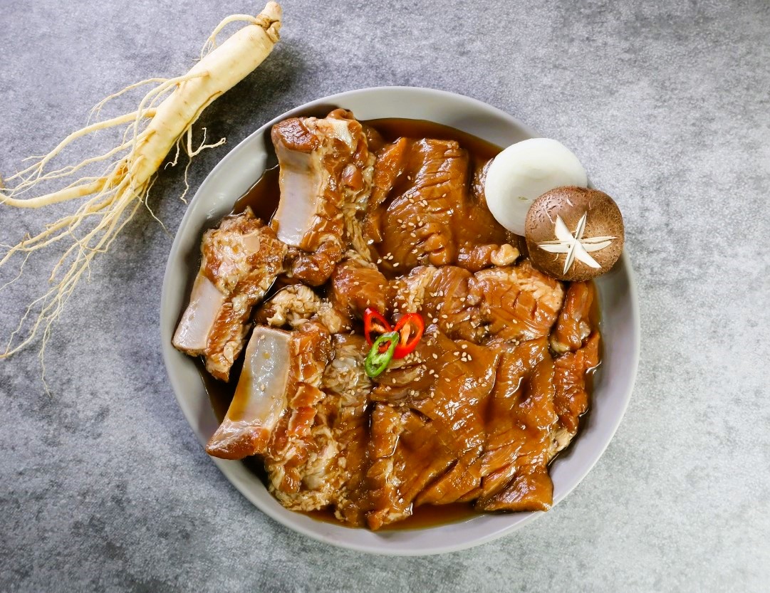 복순네고깃간 국내산 한돈 특제 인삼 양념 돼지갈비 1kg 이미지 2