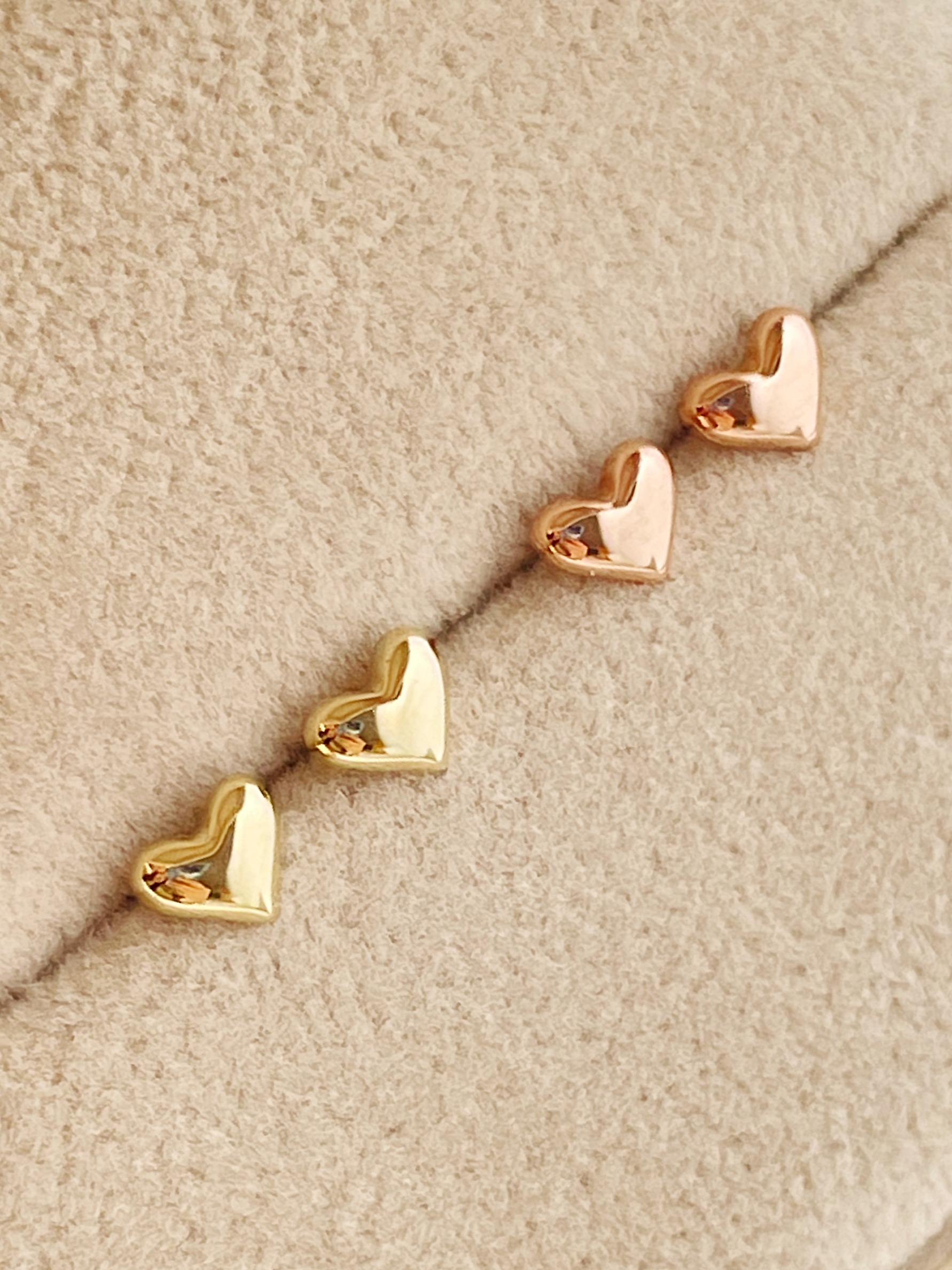 14k 볼륨 통통하트 데일리 귀걸이 피어싱 기본 데일리 골드 아웃컨츠 귓바퀴 레이어드