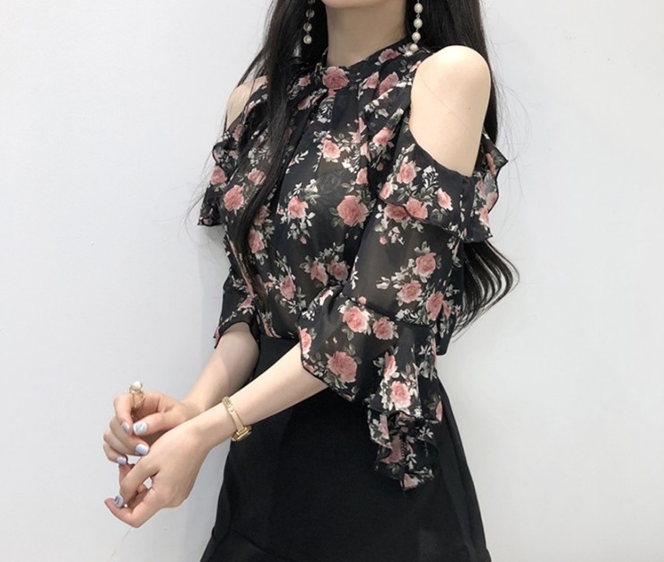 여자여자몰 세상편한 섹시 오프숄더블라우스 쉬폰플라워 시스루 여름블라우스 이미지 1
