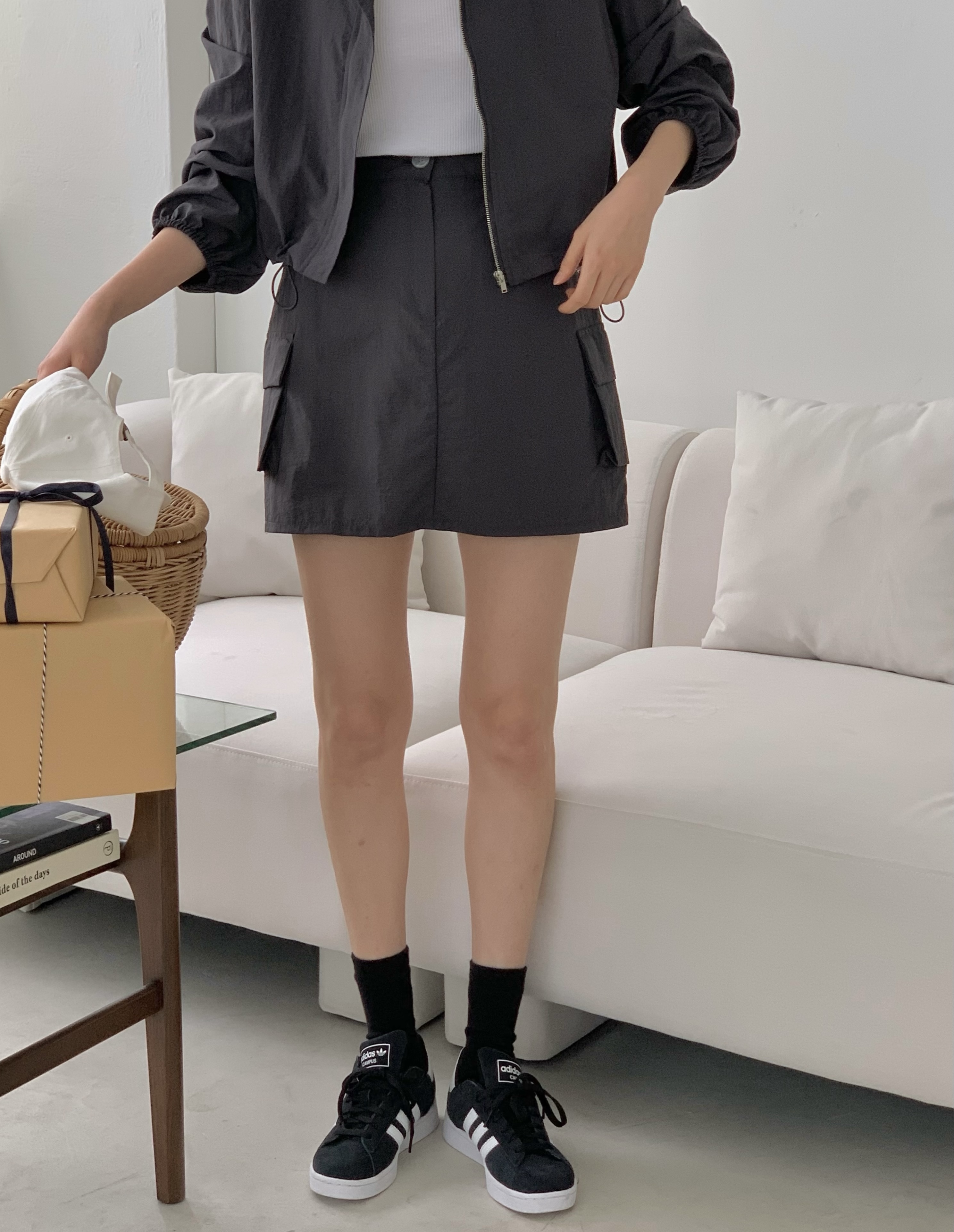 플레이 레인 바스락 나일론 카고 포켓 주머니 H라인 일자 미니 스커트 착용 후기 | 사이즈/핏 총정리 - 대표 이미지