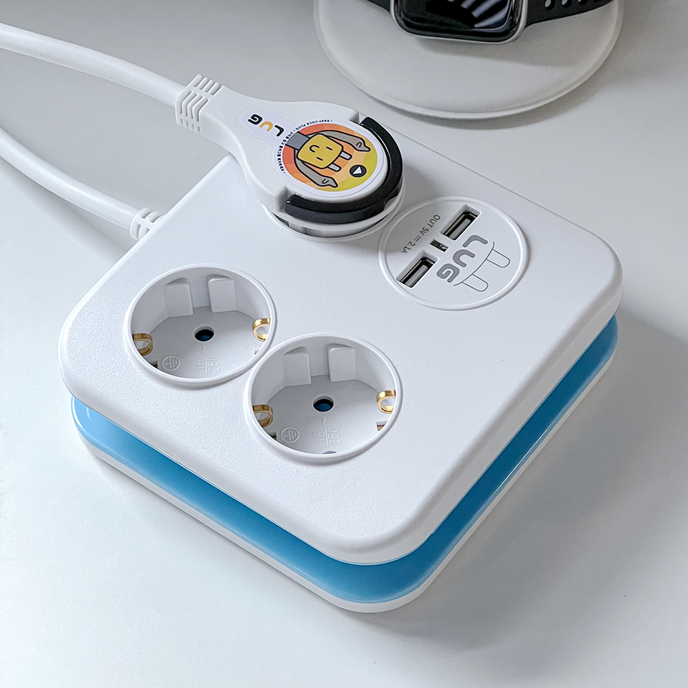 러그박스 납작 멀티탭 플러그 USB 디자인 납작한 멀티 콘센트 사각 1.4m 화이트/블루 - 상품 이미지