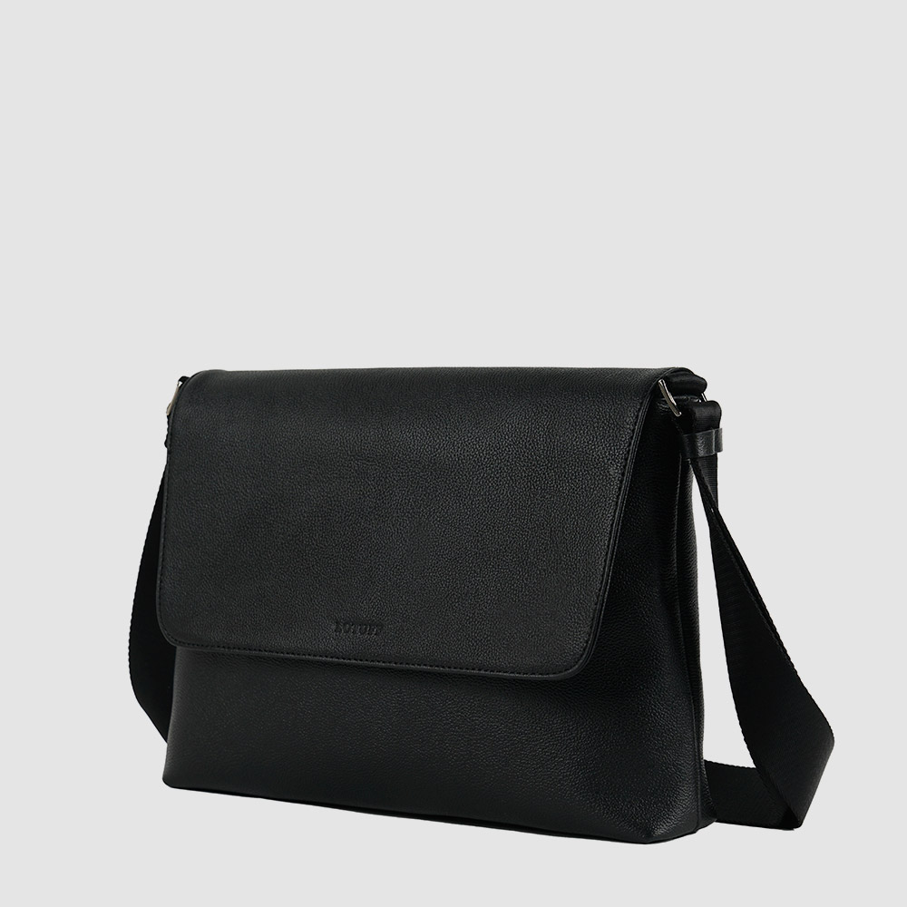 남자 가죽 크로스백 로터프 LO-3626 BK 블랙 메신저백