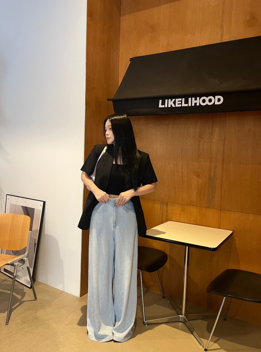 [로웰샵] 르떼 여성 여름 썸머 패드 라인 팔뚝커버 브이넥 반팔 자켓 상세 이미지 5