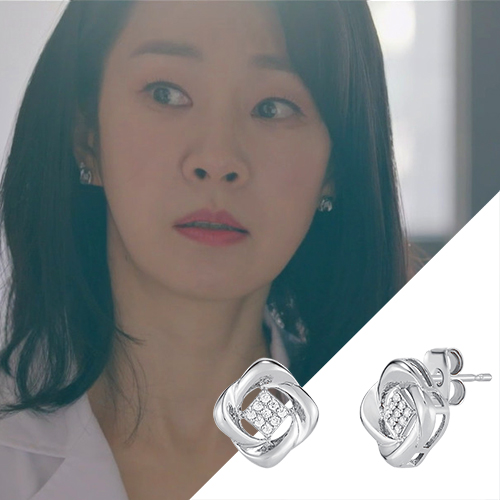 명세빈 착용 폴브리알 가든 로즈 귀걸이 봄 꽃 플라워 PYBE0102_BRASS - 메인 이미지