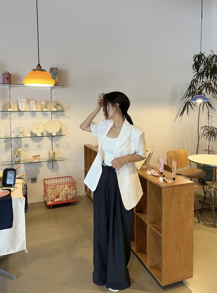 [로웰샵] 르떼 여성 여름 썸머 패드 라인 팔뚝커버 브이넥 반팔 자켓 상세 이미지 29