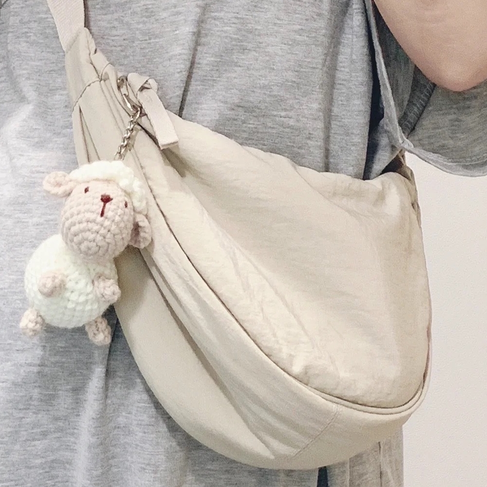 여행용 크로스백 여성가방 해외 일본 반달 크로와상미니백